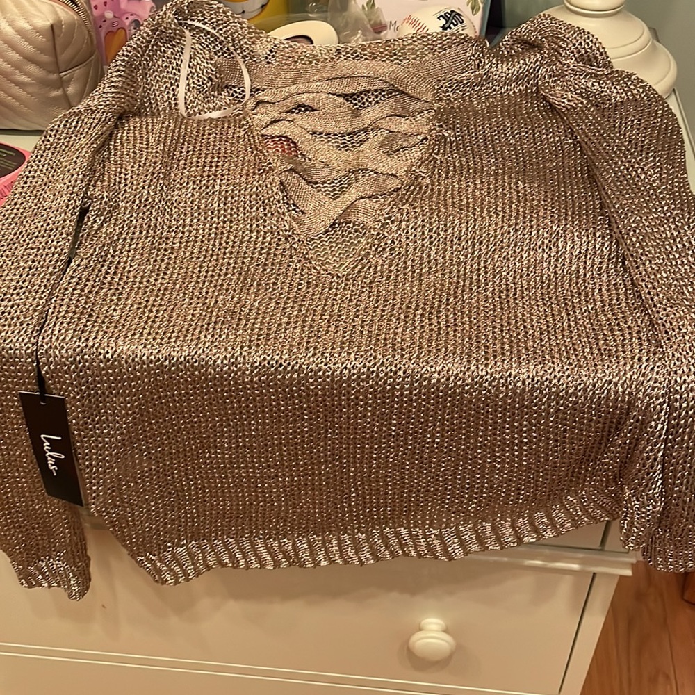 Lulus sparkly criss cross back sweater rose gold silver ish- never worn - Picture 6 of 7